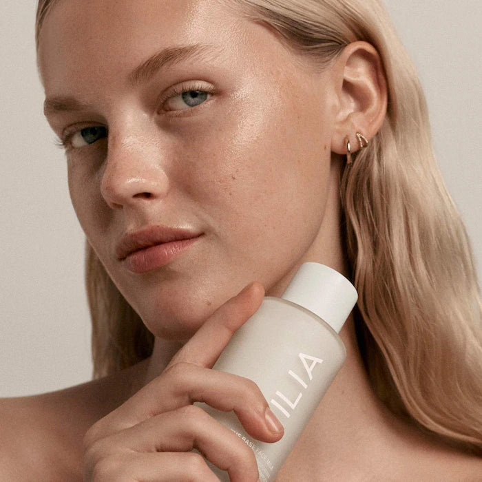 ILIA The Base Face Milk Essence & Lightweight Moisturizer (Pre Orden)